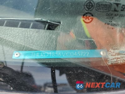 Zdjęcie 14 z 14 samochodu: 1997 HONDA CR-V LX VIN:JHLRD1856VC043722 - miniatura