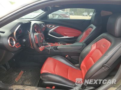 Zdjęcie 7 z 12 samochodu: 2019 CHEVROLET CAMARO SS VIN:1G1FH1R75K0126438 - miniatura