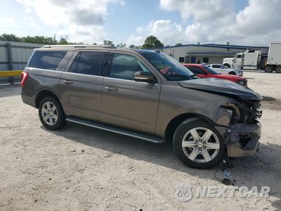 Czwarte zdjęcie samochodu z boku: 2018 FORD EXPEDITION MAX XLT VIN:1FMJK1HT4JEA57899 - miniatura