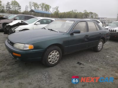 1995 TOYOTA CAMRY LE 4T1SK12E8SU523906 - główne zdjęcie licytacji z USA - miniatura