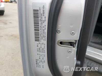 Zdjęcie 12 z 12 samochodu: 2019 RAM 1500 CLASSIC TRADESMAN VIN:1C6RR7FT1KS527891 - miniatura
