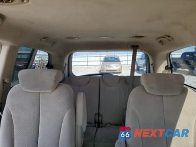Zdjęcie 10 z 13 samochodu: 2007 HYUNDAI ENTOURAGE GLS VIN:KNDMC233676024613 - miniatura