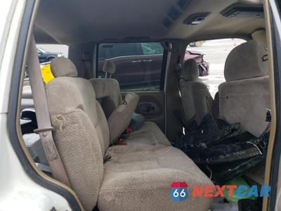 Zdjęcie 11 z 13 samochodu: 1999 CHEVROLET TAHOE K1500 VIN:1GNEK13R8XJ398392 - miniatura