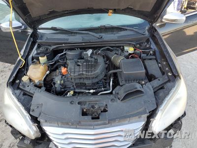 Zdjęcie 12 z 14 samochodu: 2013 CHRYSLER 200 LIMITED VIN:1C3CCBCGXDN520342 - miniatura