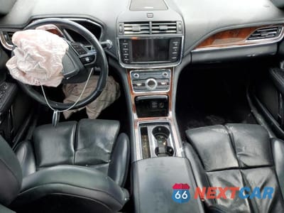 Zdjęcie 8 z 12 samochodu: 2018 LINCOLN CONTINENTAL SELECT VIN:1LN6L9SK9J5616980 - miniatura