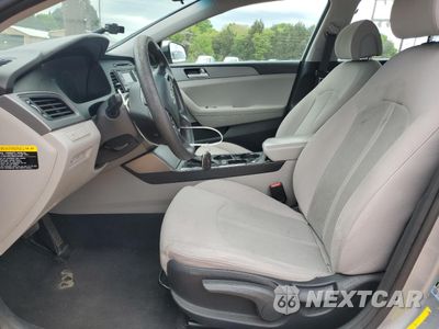 Zdjęcie 7 z 12 samochodu: 2015 HYUNDAI SONATA SE VIN:5NPE24AF9FH070201 - miniatura