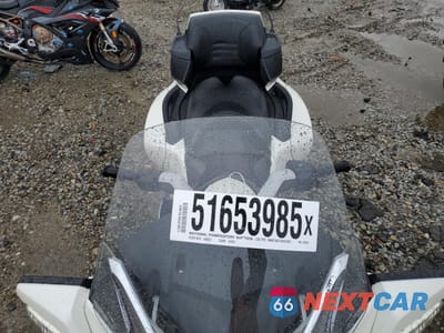 Piąte zdjęcie samochodu w środku: 2011 CAN-AM SPYDER ROADSTER RT-LTD VIN:2BXJBDC13BV001878 - miniatura