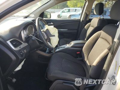 Zdjęcie 7 z 15 samochodu: 2018 DODGE JOURNEY SE VIN:3C4PDCAB1JT140955 - miniatura
