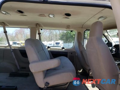 Zdjęcie 11 z 13 samochodu: 2011 FORD ECONOLINE E150 WAGON VIN:1FMNE1BW8BDB31151 - miniatura