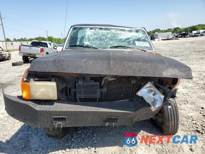 Piąte zdjęcie samochodu w środku: 1996 FORD F150 VIN:1FTEF14N8TNA16003 - miniatura