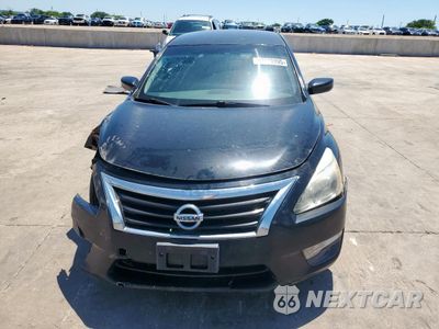 Piąte zdjęcie samochodu w środku: 2013 NISSAN ALTIMA 2.5 VIN:1N4AL3AP2DN574526 - miniatura