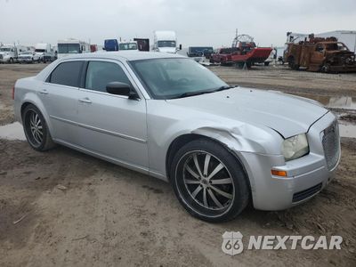 Czwarte zdjęcie samochodu z boku: 2008 CHRYSLER 300 LX VIN:2C3KA43RX8H306416 - miniatura