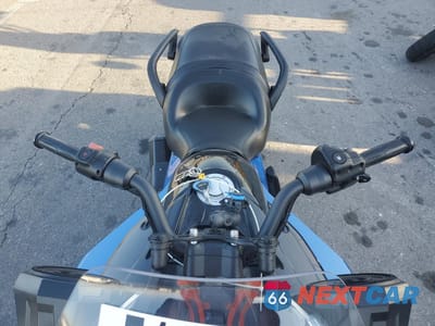Piąte zdjęcie samochodu w środku: 2019 CAN-AM SPYDER ROADSTER F3-S VIN:2BXRDDD26KV000339 - miniatura