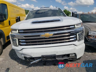 Piąte zdjęcie samochodu w środku: 2021 CHEVROLET SILVERADO K3500 HIGH COUNTRY VIN:1GC4YVEY2MF214299 - miniatura
