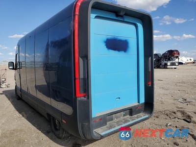 Drugie zdjęcie samochodu z przodu: 2023 RIVIAN EDV 700 VIN:7FCEHEB70PN005289 - miniatura