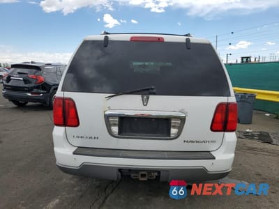 Zdjęcie 6 z 15 samochodu: 2003 LINCOLN NAVIGATOR VIN:5LMFU28R83LJ13770 - miniatura