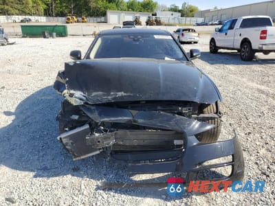 Piąte zdjęcie samochodu w środku: 2019 JAGUAR XE PREMIUM VIN:SAJAD4FX6KCP48906 - miniatura