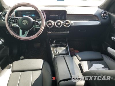 Zdjęcie 8 z 13 samochodu: 2021 MERCEDES-BENZ GLB 250 VIN:W1N4M4GB4MW124112 - miniatura