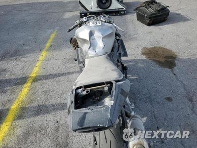 Zdjęcie 6 z 8 samochodu: 2003 YAMAHA YZFR6 L VIN:JYARJ06E13A009937 - miniatura