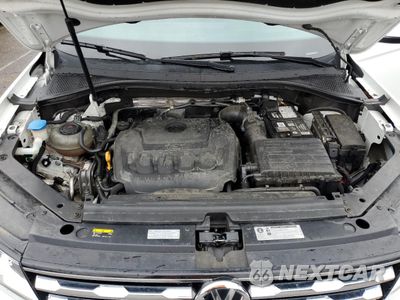 Zdjęcie 13 z 16 samochodu: 2018 VOLKSWAGEN TIGUAN S VIN:3VV1B7AXXJM056479 - miniatura