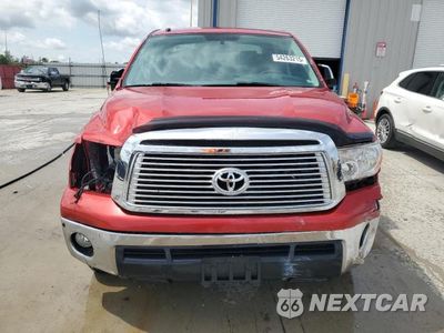 Piąte zdjęcie samochodu w środku: 2012 TOYOTA TUNDRA CREWMAX LIMITED VIN:5TFHW5F11CX253080 - miniatura