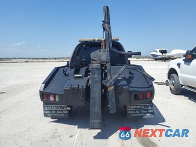 Zdjęcie 6 z 14 samochodu: 2008 DODGE RAM 4500 ST VIN:3D6WC66A08G221278 - miniatura