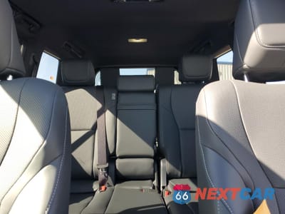 Zdjęcie 10 z 15 samochodu: 2025 LEXUS GX 550 PREMIUM/PREMIUM+ VIN:JTJTBCDX2S5037134 - miniatura