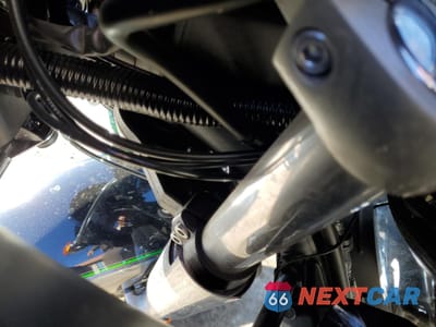 Zdjęcie 9 z 10 samochodu: 2017 KAWASAKI VN1700 B VIN:JKBVNRB17HA014507 - miniatura