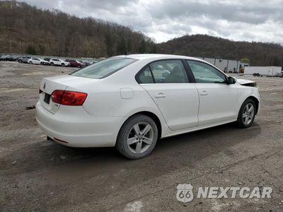 Trzecie zdjęcie samochodu z tyłu: 2013 VOLKSWAGEN JETTA TDI VIN:3VW3L7AJ6DM439059 - miniatura