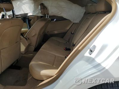 Zdjęcie 10 z 14 samochodu: 2008 MERCEDES-BENZ C 300 VIN:WDDGF54X48F054742 - miniatura