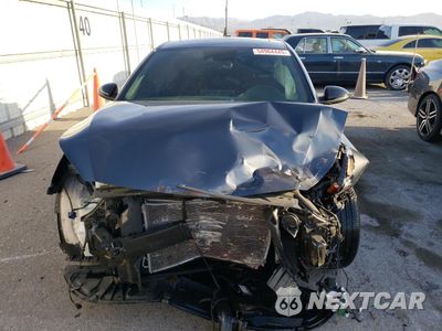 Piąte zdjęcie samochodu w środku: 2023 KIA FORTE GT LINE VIN:3KPF54AD5PE670777 - miniatura