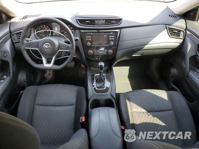 Zdjęcie 8 z 14 samochodu: 2017 NISSAN ROGUE S VIN:KNMAT2MV5HP573167 - miniatura