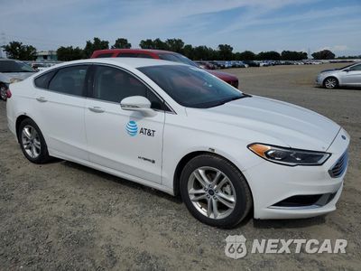 Czwarte zdjęcie samochodu z boku: 2018 FORD FUSION SE HYBRID VIN:3FA6P0LU7JR171548 - miniatura