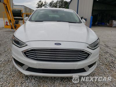 Piąte zdjęcie samochodu w środku: 2018 FORD FUSION SE HYBRID VIN:3FA6P0LU9JR171759 - miniatura