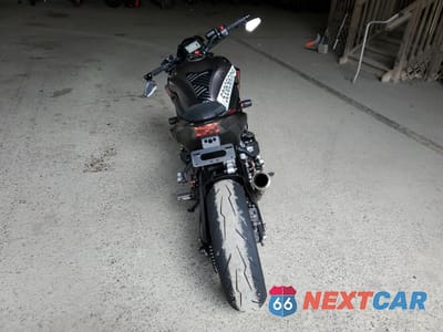 Czwarte zdjęcie samochodu z boku: 2023 KAWASAKI ZR900 F VIN:ML5ZRDF18PDA61360 - miniatura
