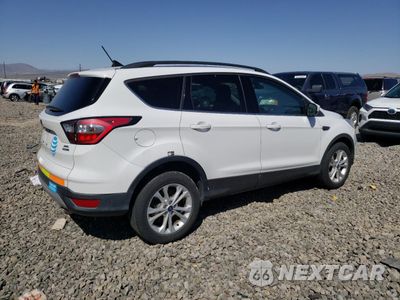 Trzecie zdjęcie samochodu z tyłu: 2018 FORD ESCAPE SEL VIN:1FMCU9HD0JUA44213 - miniatura