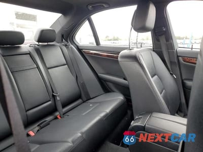 Zdjęcie 10 z 12 samochodu: 2012 MERCEDES-BENZ C 300 4MATIC VIN:WDDGF8BB1CR197616 - miniatura