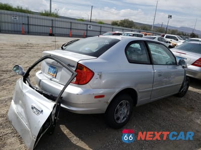 Trzecie zdjęcie samochodu z tyłu: 2005 HYUNDAI ACCENT GS VIN:KMHCG35C05U323148 - miniatura