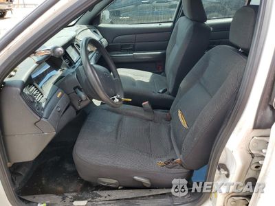 Zdjęcie 7 z 14 samochodu: 2009 FORD CROWN VICTORIA POLICE INTERCEPTOR VIN:2FAHP71V79X116544 - miniatura