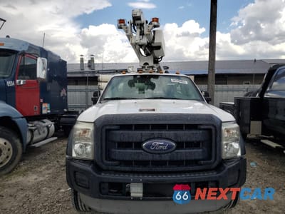 Piąte zdjęcie samochodu w środku: 2013 FORD F450 SUPER DUTY VIN:1FDUF4GY1DEB64414 - miniatura