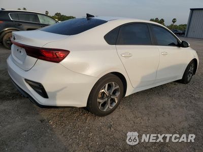 Trzecie zdjęcie samochodu z tyłu: 2021 KIA FORTE FE VIN:3KPF24AD6ME389057 - miniatura