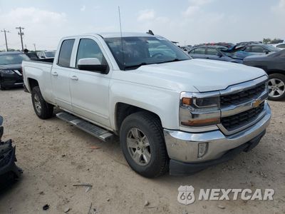 Czwarte zdjęcie samochodu z boku: 2017 CHEVROLET SILVERADO C1500 LT VIN:1GCRCREHXHZ127184 - miniatura