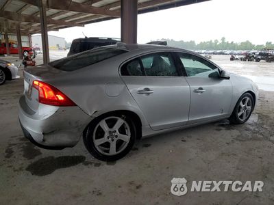 Trzecie zdjęcie samochodu z tyłu: 2012 VOLVO S60 T5 VIN:YV1622FS5C2045785 - miniatura