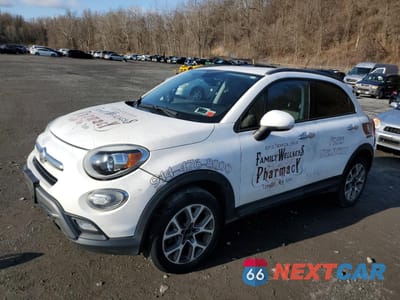 2017 FIAT 500X TREKKING ZFBCFYCB2HP608762 - główne zdjęcie licytacji z USA - miniatura
