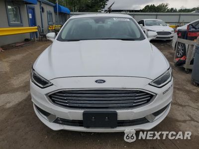 Piąte zdjęcie samochodu w środku: 2018 FORD FUSION SE HYBRID VIN:3FA6P0LU9JR171843 - miniatura