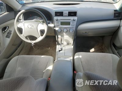 Zdjęcie 8 z 12 samochodu: 2011 TOYOTA CAMRY BASE VIN:4T1BF3EK2BU205121 - miniatura