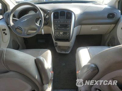 Zdjęcie 8 z 15 samochodu: 2005 CHRYSLER TOWN & COU VIN:2C4GP54L25R132234 - miniatura
