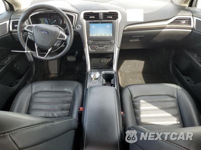 Zdjęcie 8 z 13 samochodu: 2018 FORD FUSION SE HYBRID VIN:3FA6P0LU6JR129873 - miniatura