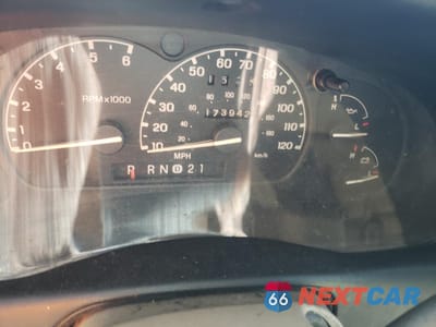 Zdjęcie 9 z 13 samochodu: 2001 FORD EXPLORER EDDIE BAUER VIN:1FMZU64EX1ZA68755 - miniatura