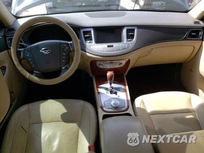 Zdjęcie 8 z 12 samochodu: 2013 HYUNDAI GENESIS 3.8L VIN:KMHGC4DD2DU2Y6682 - miniatura